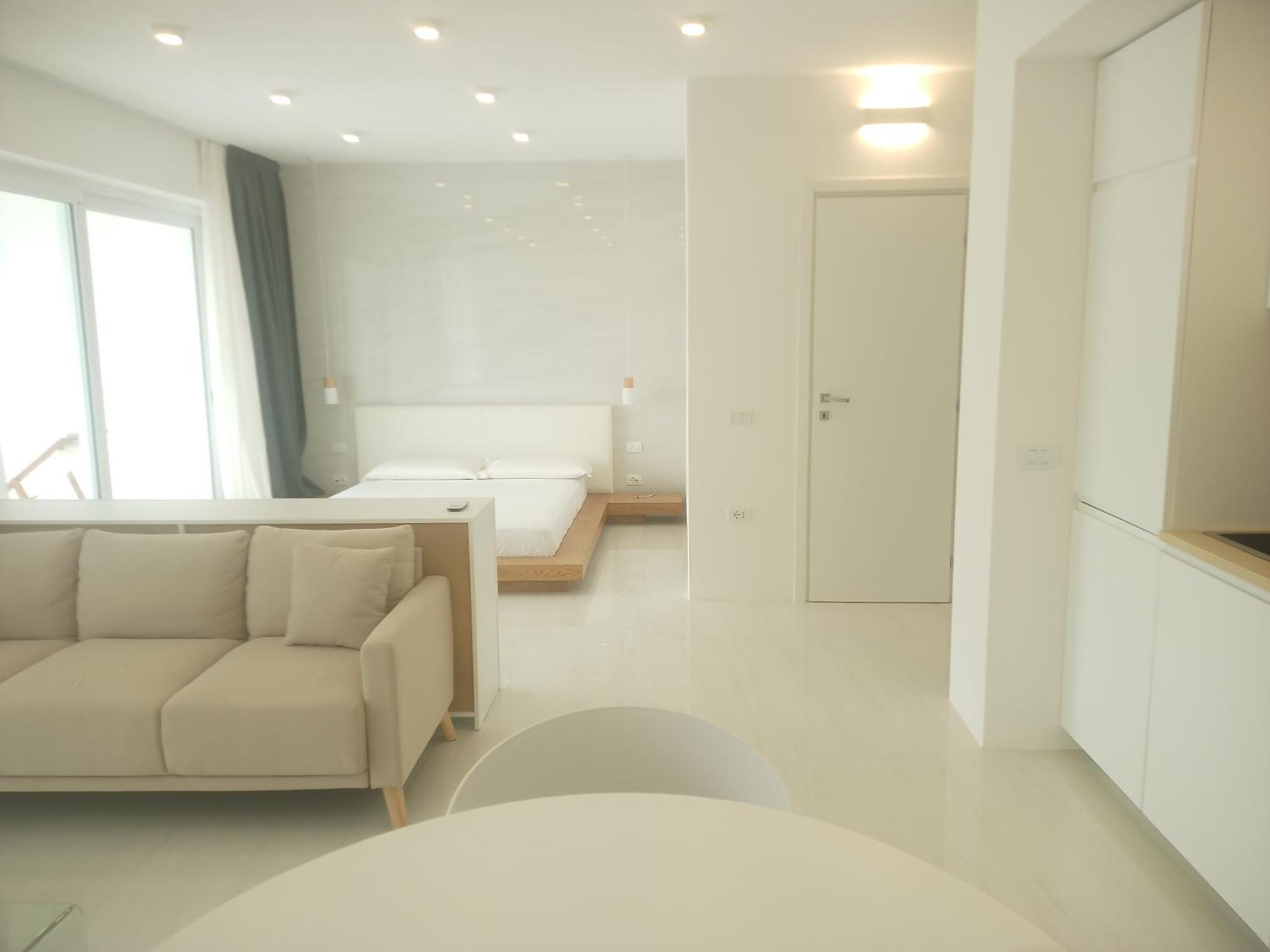 Smart Luxury Suites & Apartments Orosei Extérieur photo