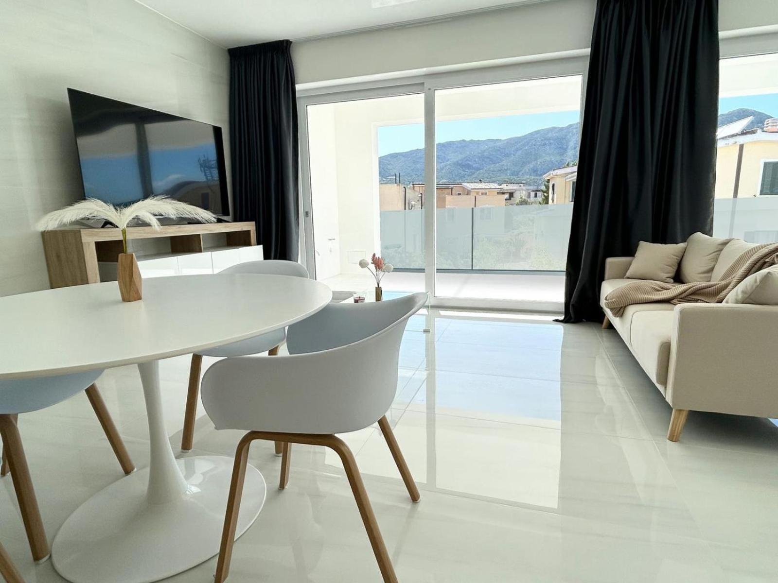 Smart Luxury Suites & Apartments Orosei Extérieur photo